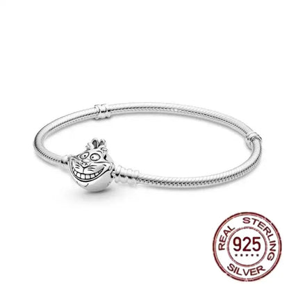 The new hot item, Disney Charm Bead Pendant, is compatible with the original DIY 925 sterling silver bracelet, making it an idea