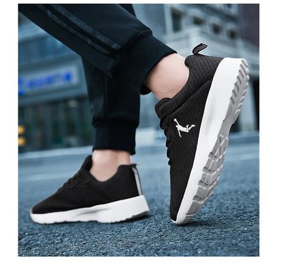 Men's casual sports shoes cushioning breathable lightweight mesh running shoes fashion comfortable soft-soled walking shoes
