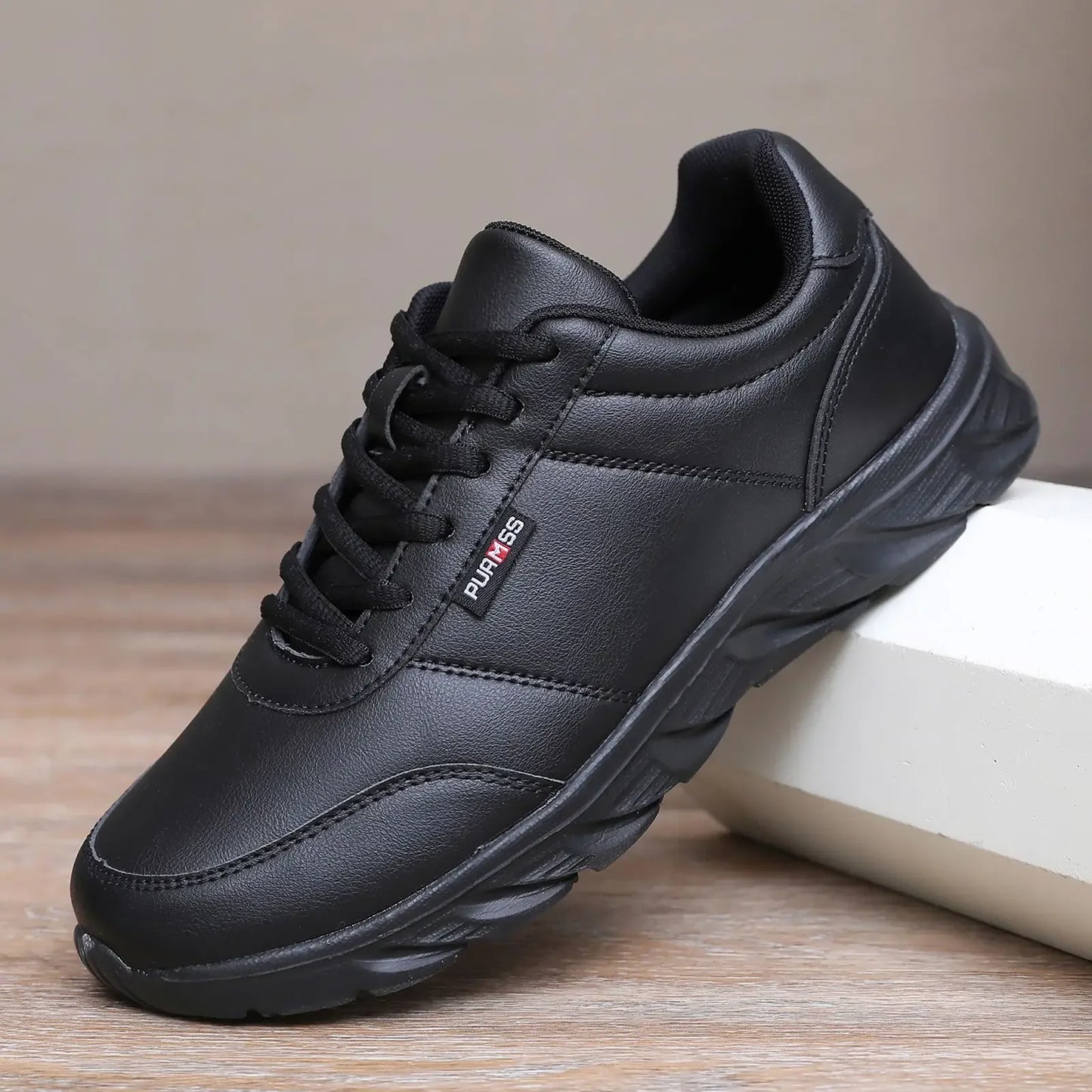 New Men's Sneakers Fashion Leather Men's Casual Shoes Outdoor Jogging Training Shoes High-Quality Comfortable Men's Shoes