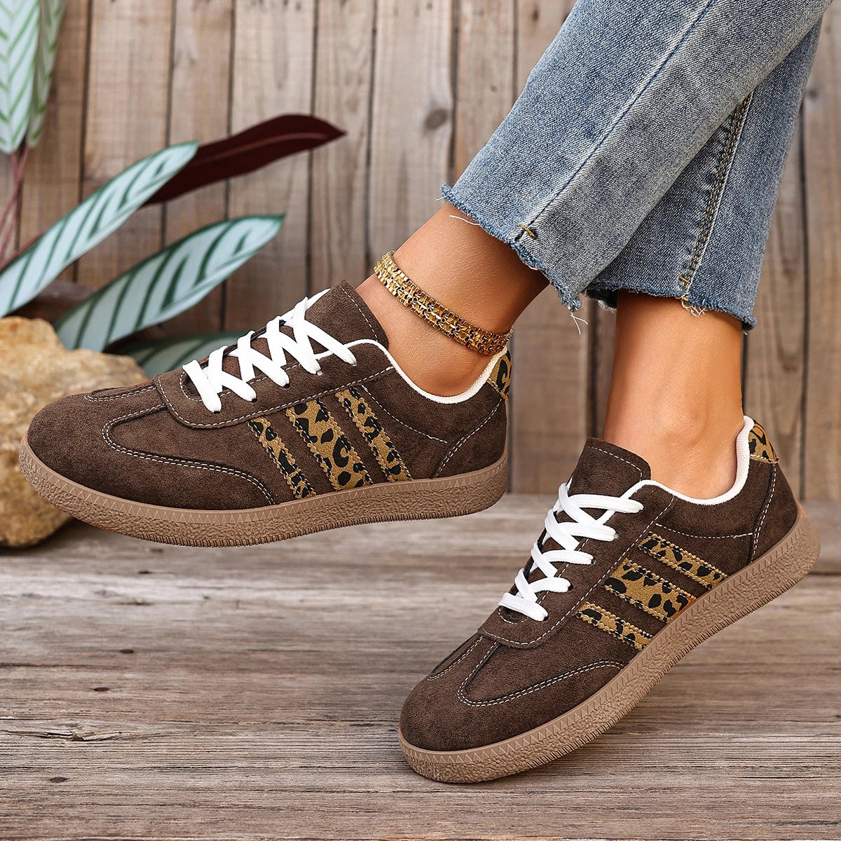 2025 New Women Sneakers Fashion Classical Shoes Luxury Designer Comfortable Shoes for Women Brand Outdoor Casual Sneakers Women