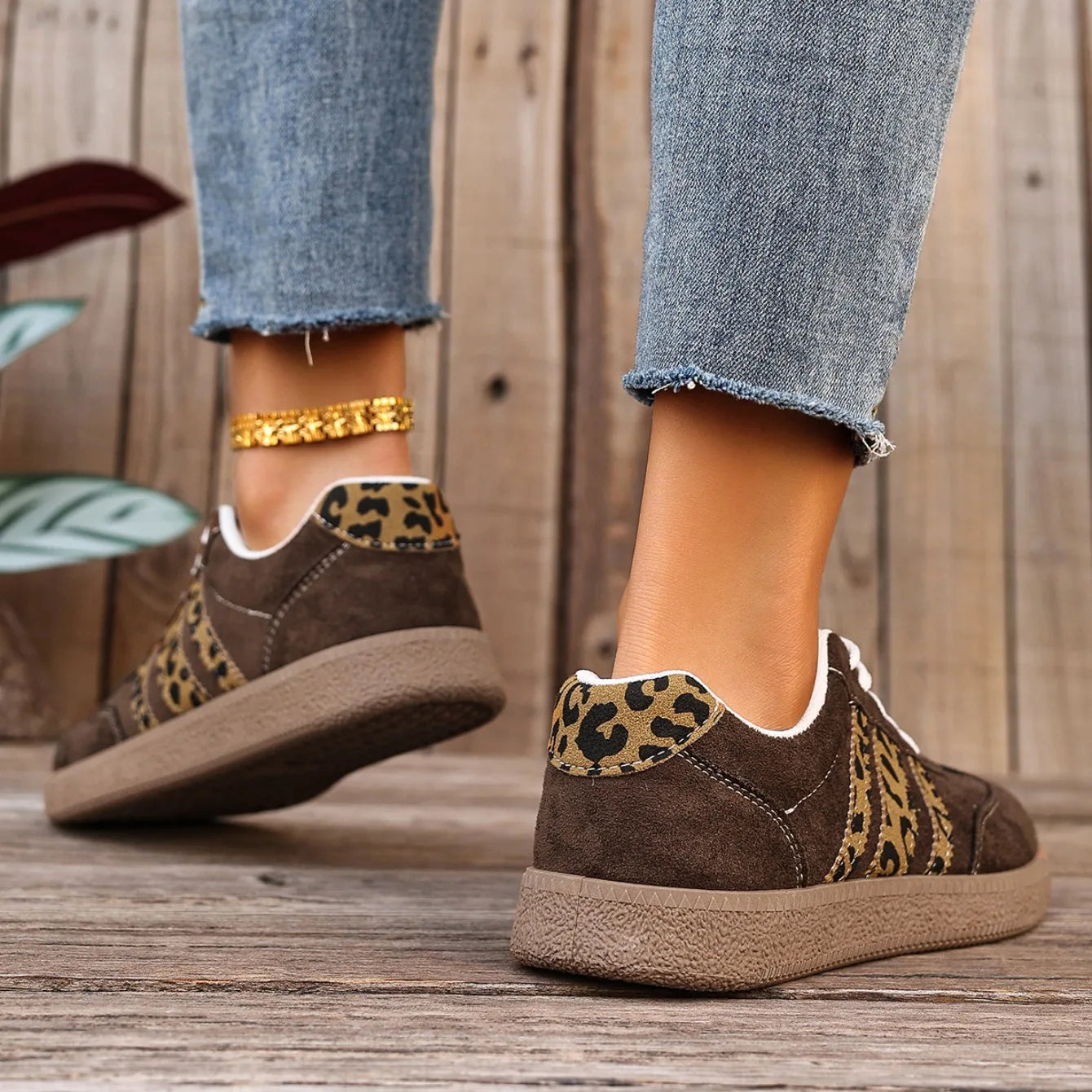 2025 New Women Sneakers Fashion Classical Shoes Luxury Designer Comfortable Shoes for Women Brand Outdoor Casual Sneakers Women