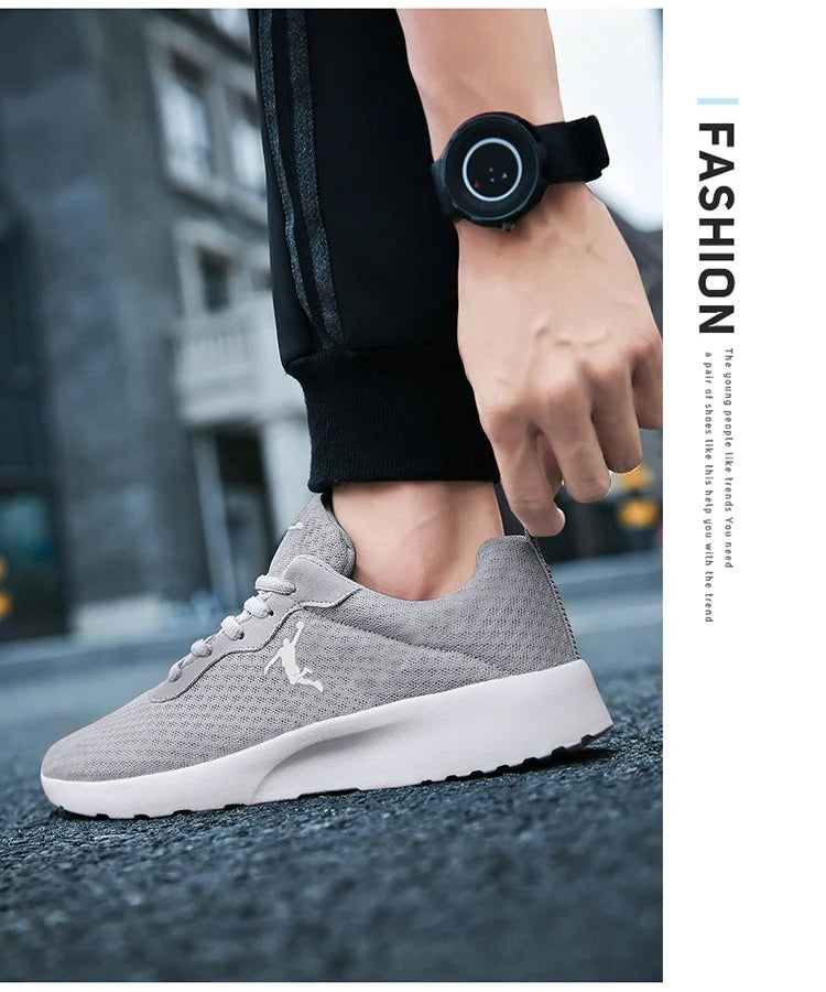 Men's casual sports shoes cushioning breathable lightweight mesh running shoes fashion comfortable soft-soled walking shoes
