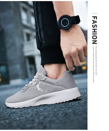 Men's casual sports shoes cushioning breathable lightweight mesh running shoes fashion comfortable soft-soled walking shoes