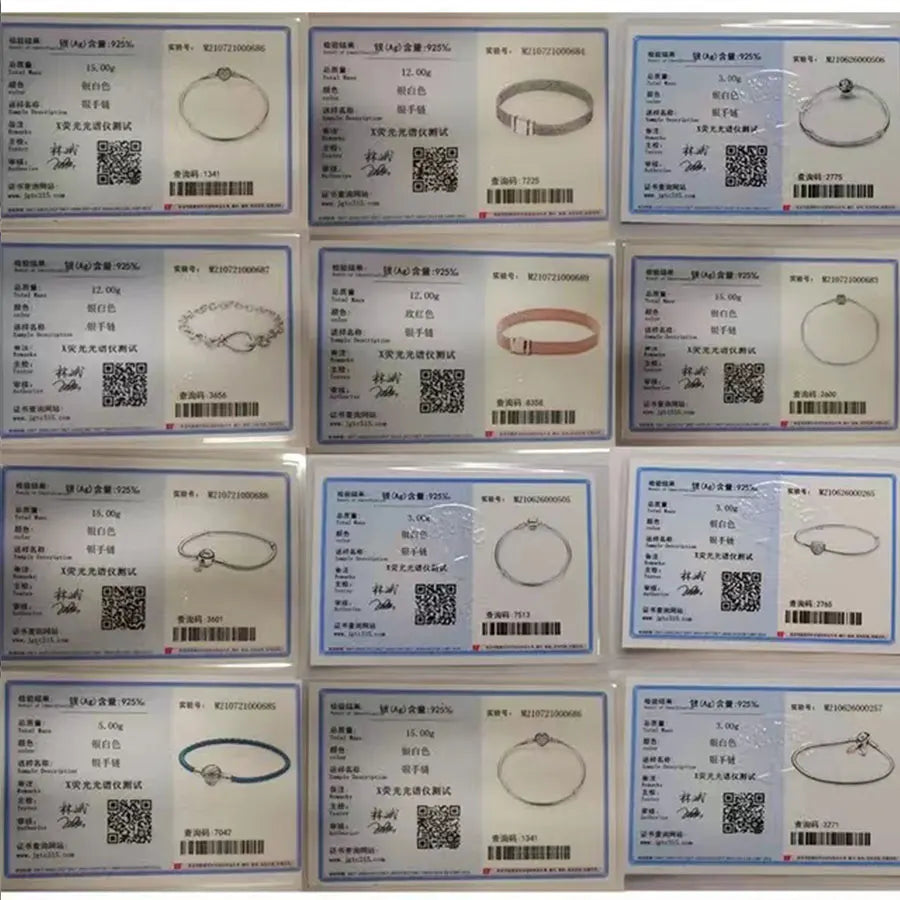 The new hot item, Disney Charm Bead Pendant, is compatible with the original DIY 925 sterling silver bracelet, making it an idea