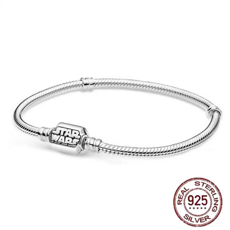 The new hot item, Disney Charm Bead Pendant, is compatible with the original DIY 925 sterling silver bracelet, making it an idea