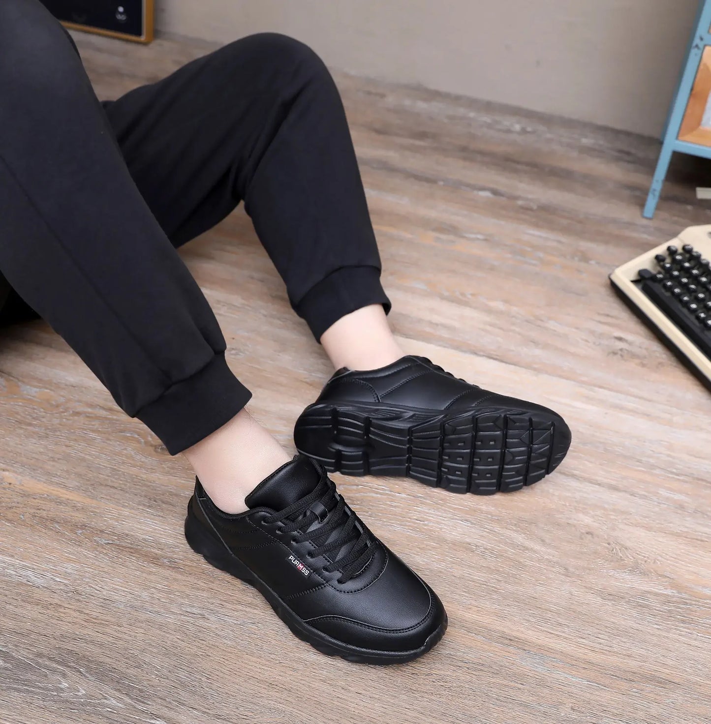 New Men's Sneakers Fashion Leather Men's Casual Shoes Outdoor Jogging Training Shoes High-Quality Comfortable Men's Shoes